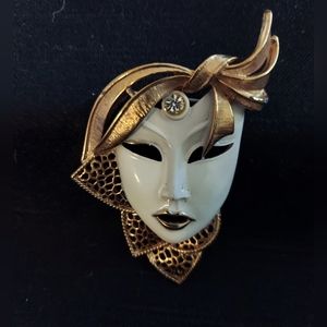 Beautiful ladies mask face brooch.